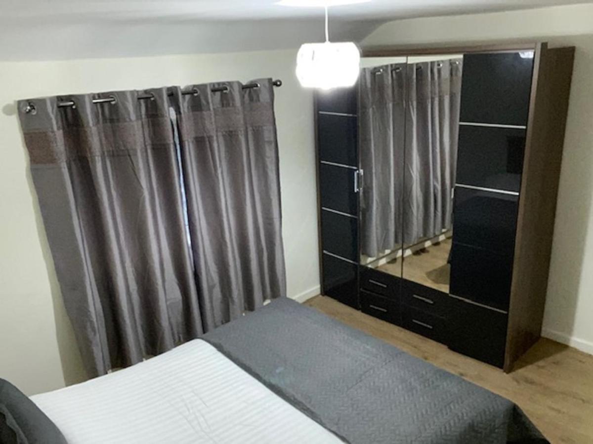 Вилла Ideal Abode Greenfields Честер Экстерьер фото