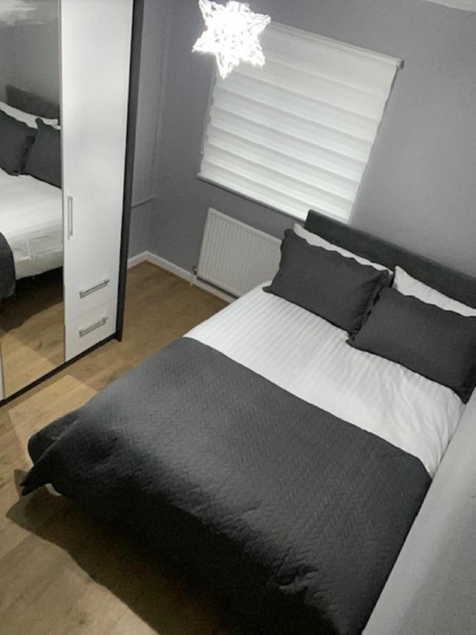 Вилла Ideal Abode Greenfields Честер Экстерьер фото